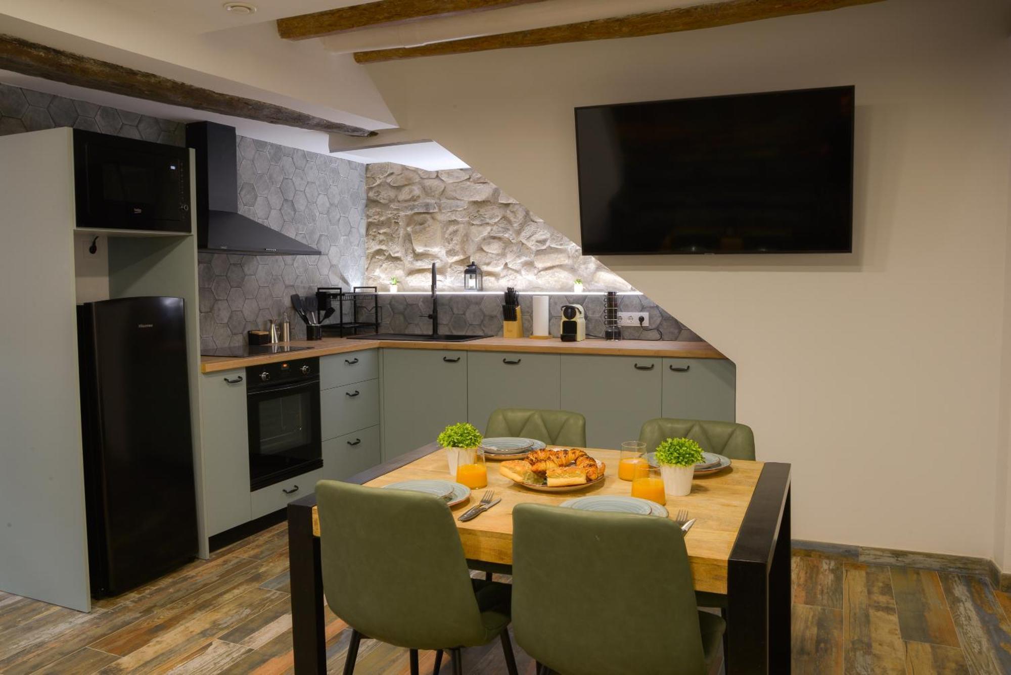 Apartament La Merce De Can Miralter 산트 파우 데 세구리에스 외부 사진